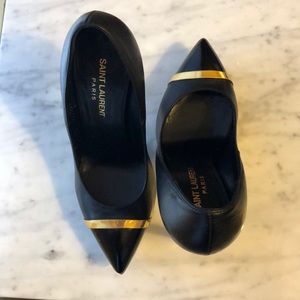 Saint Laurent black & gold pumps